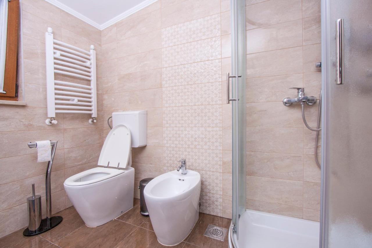 Апартаменти Apartman Lucija Vizinada Екстер'єр фото